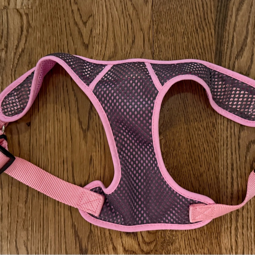 Pink Mesh Dog Harness - Picture 1 of 3